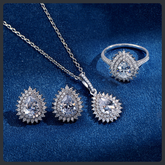 طقم مجوهرات من الفضة الإسترليني S925 مرصع بالموissanite بقصة كمثرى