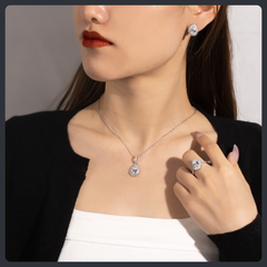 طقم مجوهرات من الفضة الإسترليني S925 مرصع بالموissanite بقصة كمثرى