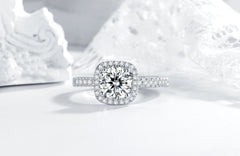 خاتم أنيق من الفضة الإسترليني S925 بفص مويسانيت مربع عيار 1 قيراط