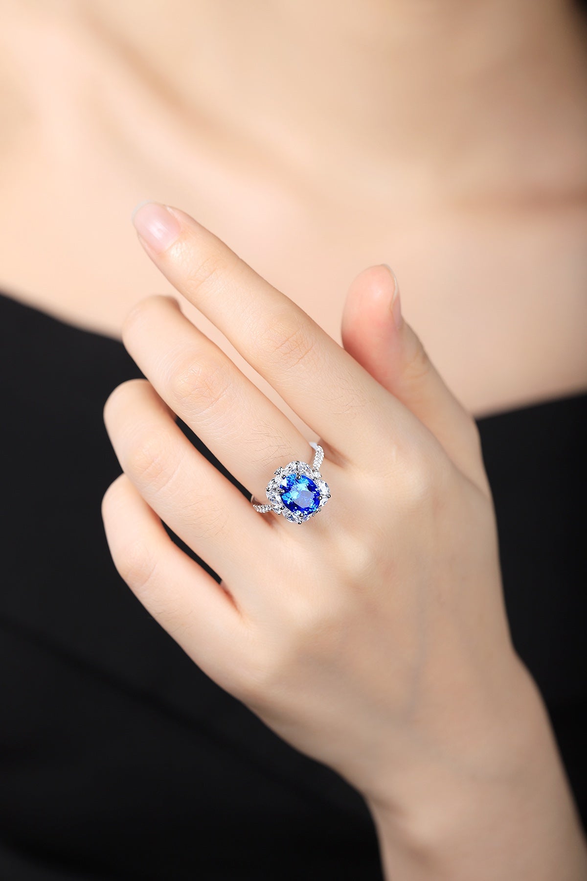 Elegant Oval Moissanite Sterling Silver 925 Ring
