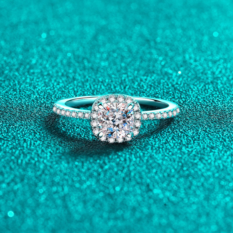 خاتم أنيق من الفضة الإسترليني S925 بفص مويسانيت مربع عيار 1 قيراط